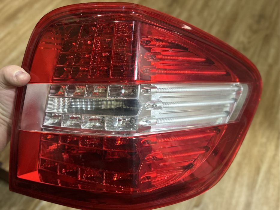 Продаються стоп для Mercedes-Benz ML W164 2008-2011р./рестайлінг!