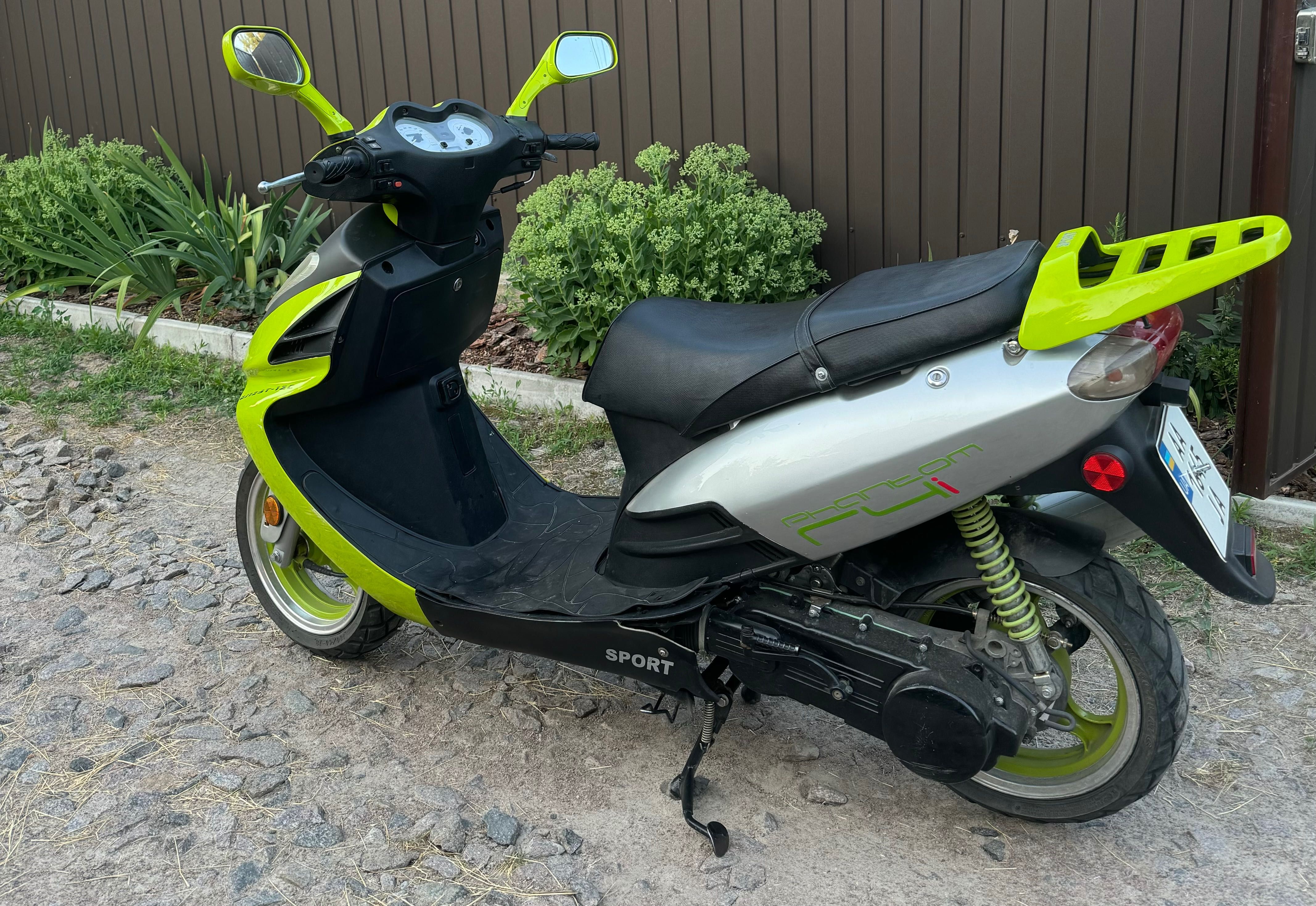 Vento Phantom скутер