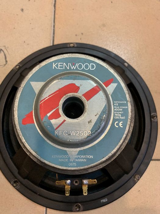 Coluna subwoofer Kenwood KFC-W2502