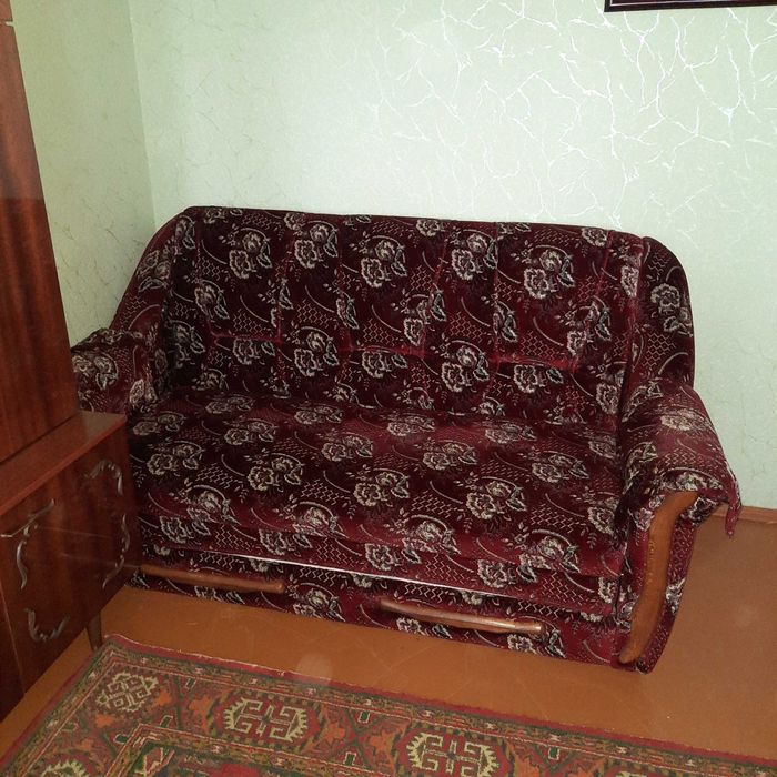 Продам чудовий диван.