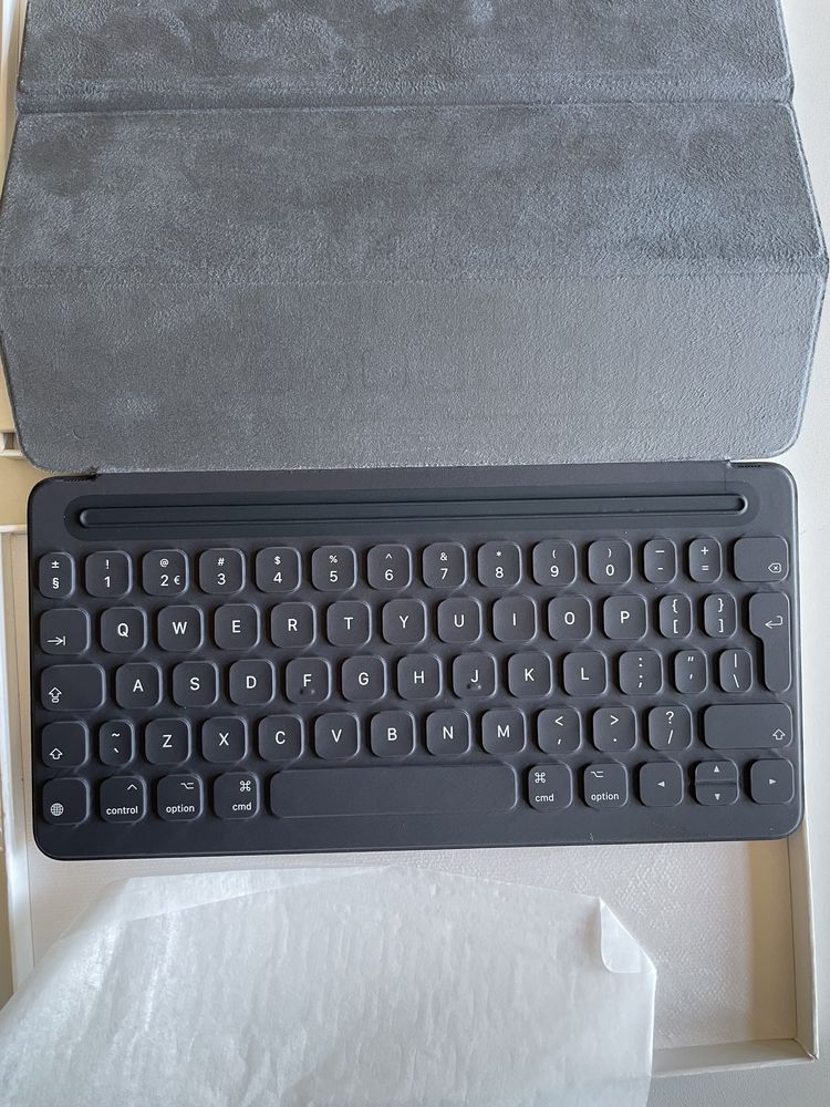 Klawiatura Oryginalna Apple Smart Keyboard A1829