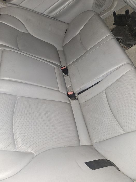 Fotele kanapa wnętrze mercedes w203 kombi c klasa 2003r skóra elktryka
