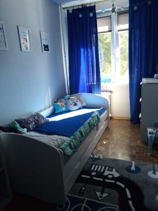 Łóżko podwójne 200/90 piętrowe wysuwane dla dzieci