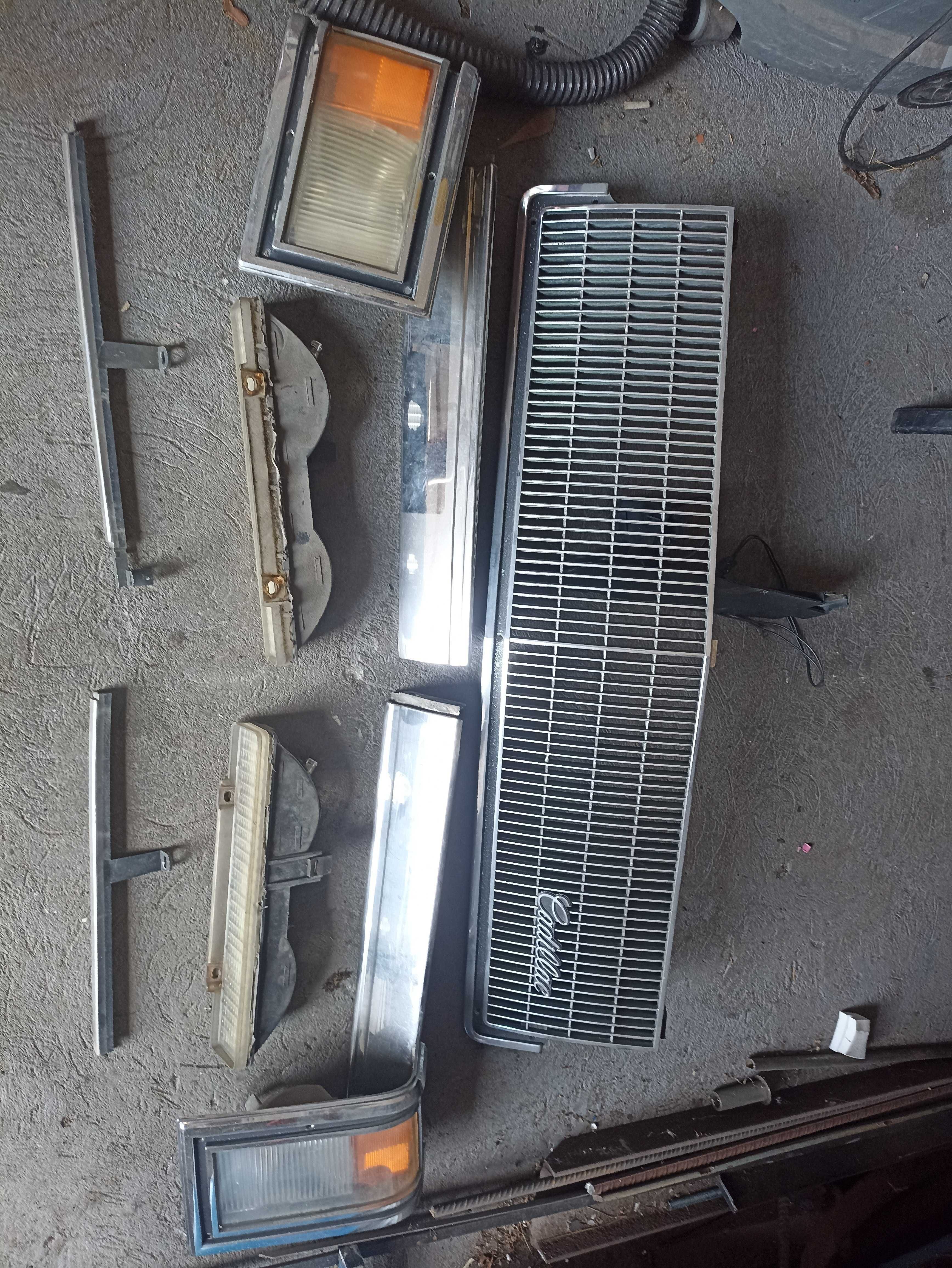 Cadillac Deville 87r. kompletny przód front lampa atrapa kierunkowskaz