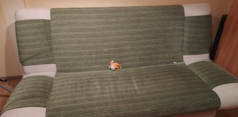 Kanapa w dobrym stanie