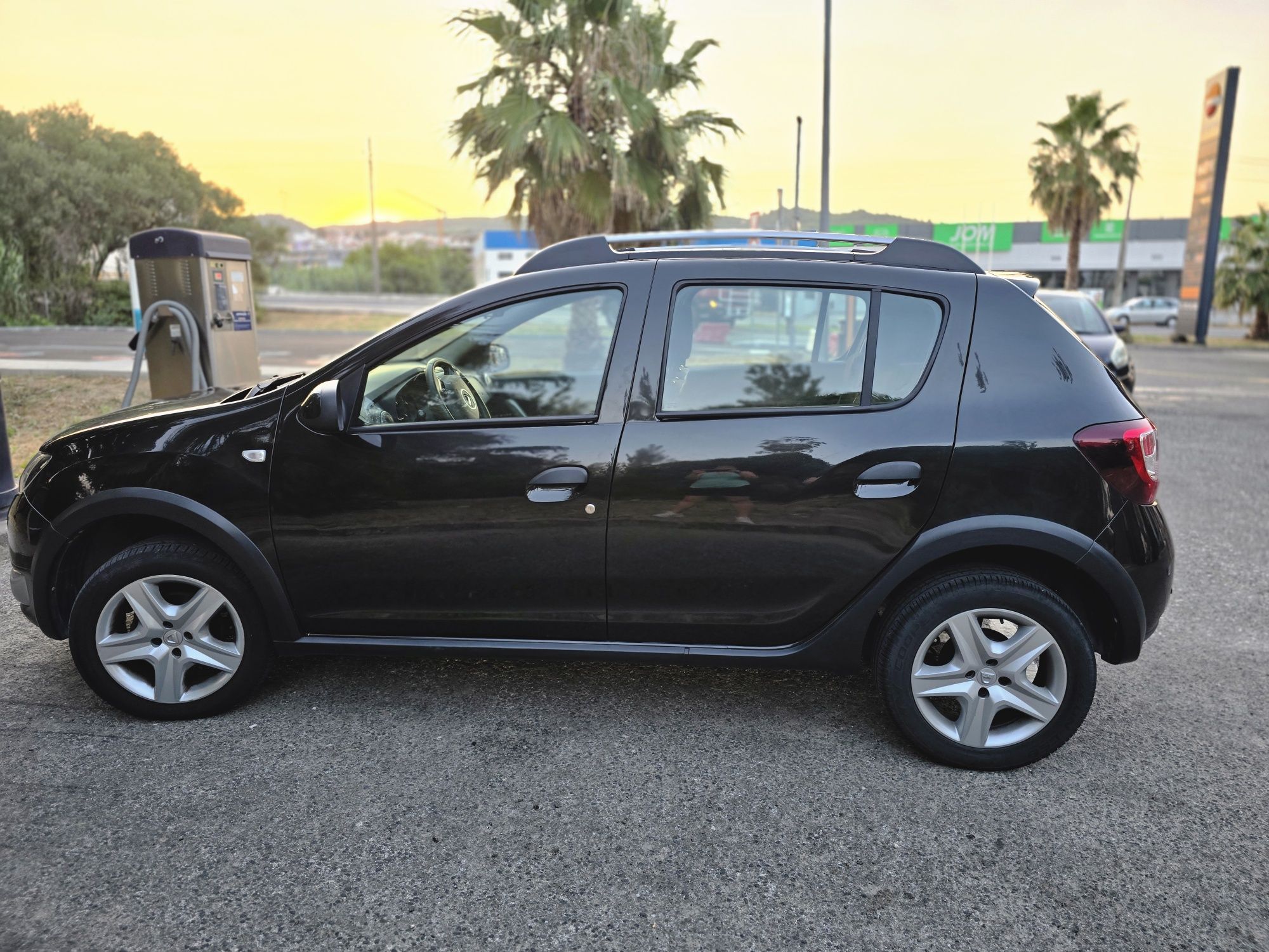 Dacia Sandero Stepway 0.9 tce -2014 - 90 cv 92000km