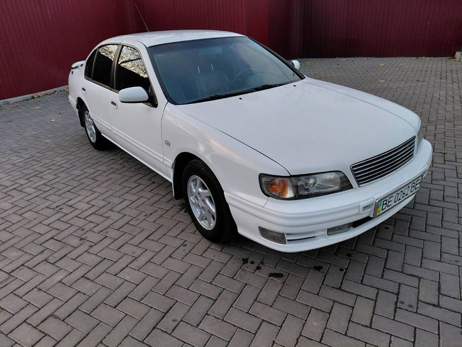 Nissan Maxima 3.0л. 1998 (Привезена из ОАЭ)