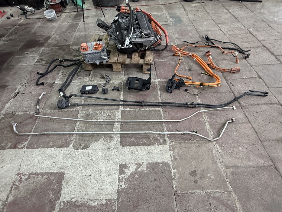 Двигатель BMW i3 2015 пробег 60тыс