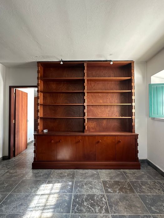 Armário biblioteca