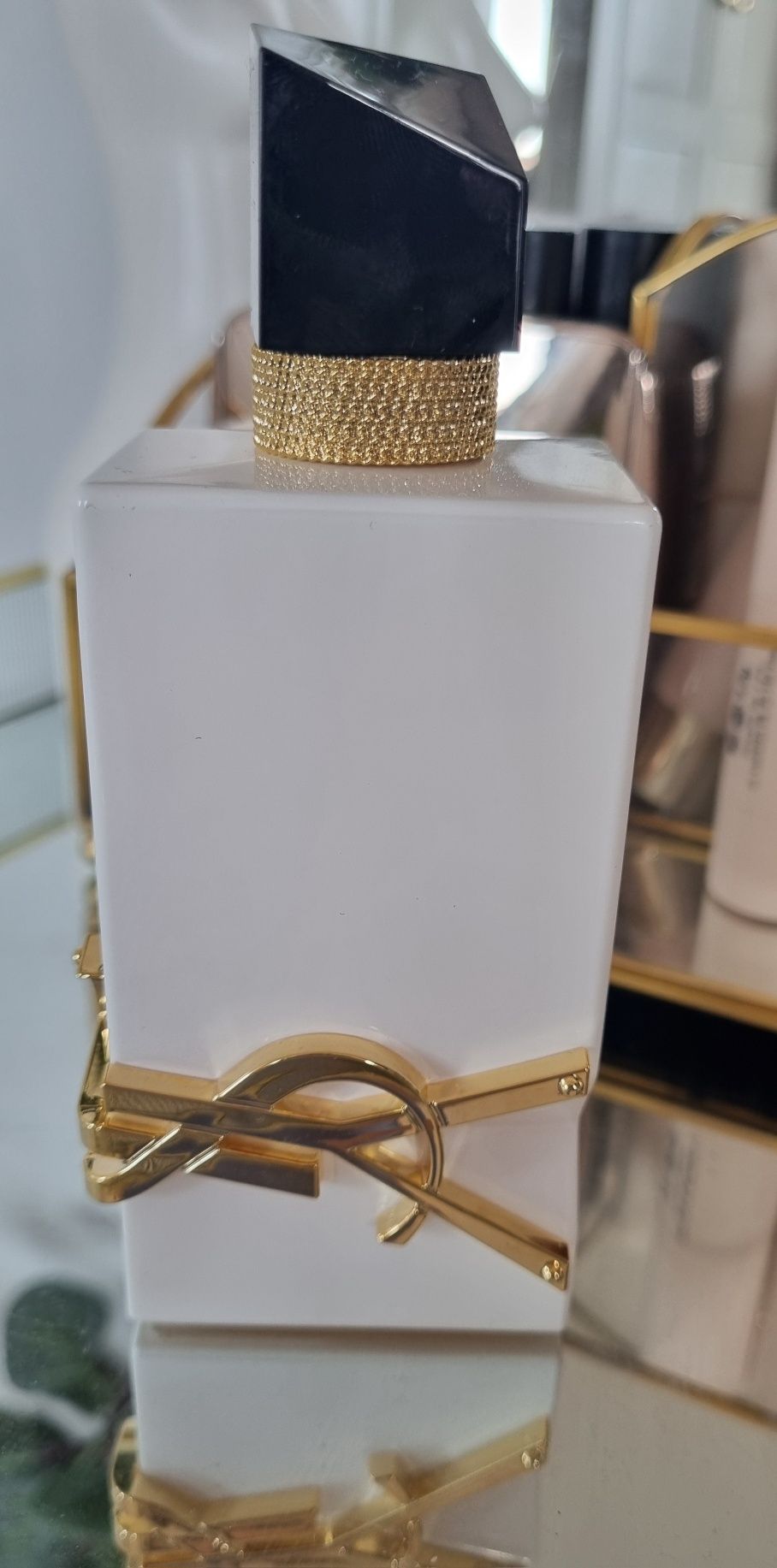 Libre L' eau nue ysl