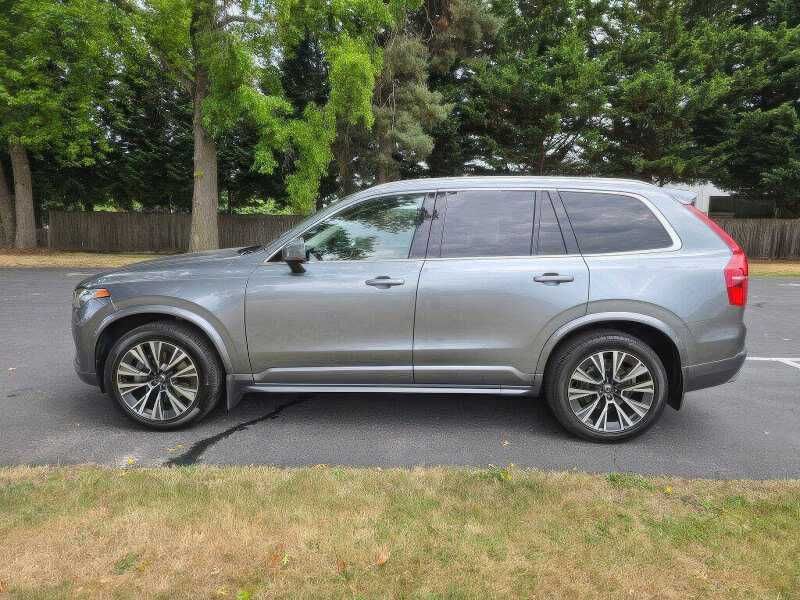 2020 Volvo XC90 T5 Momentum
