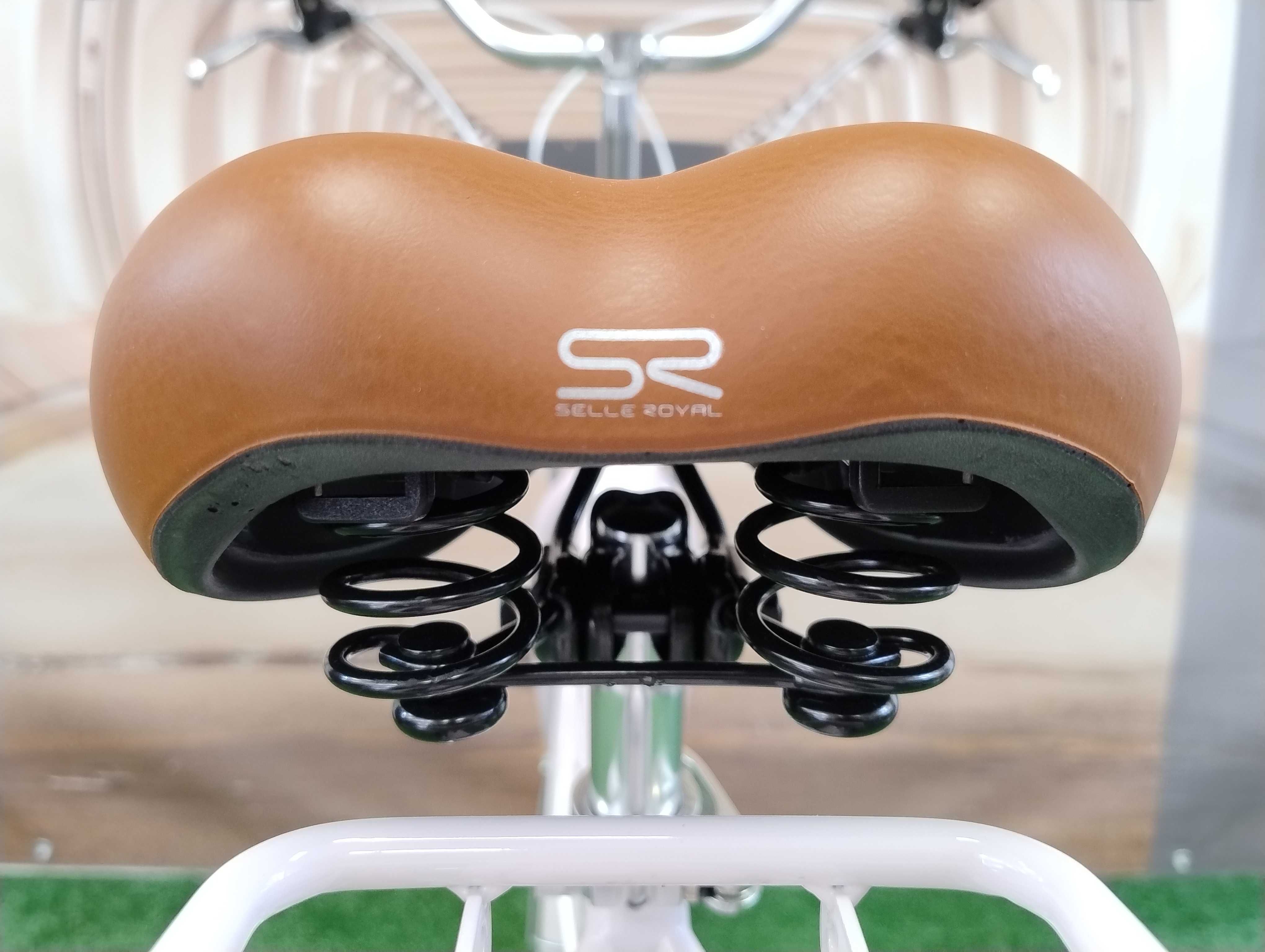 Rower miejski dla dziewczynki ROMET rama 13" SHIMANO różowy + bagażnik