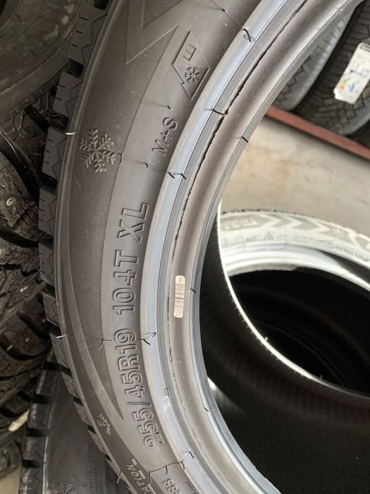 (10шт) нові 255/45R19 Arivo Ice Claw ARW7 (104T XL) зимові шини