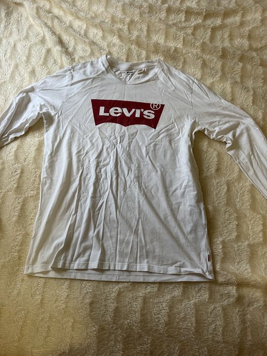 Продам Levis в гарному стані