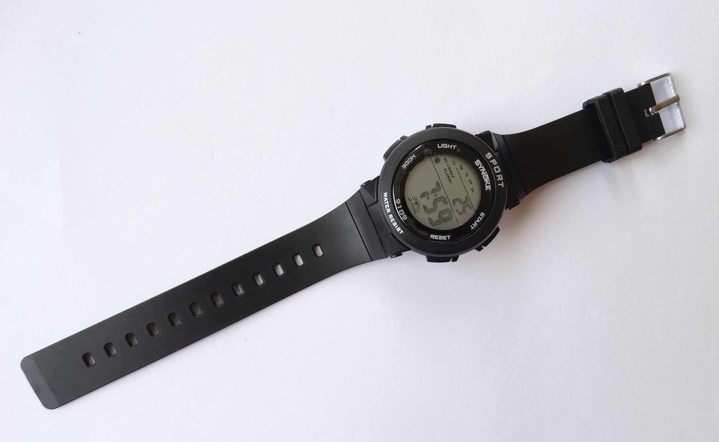 Zegarek damski elektroniczny cyfrowy LED alarm datownik czarny unisex