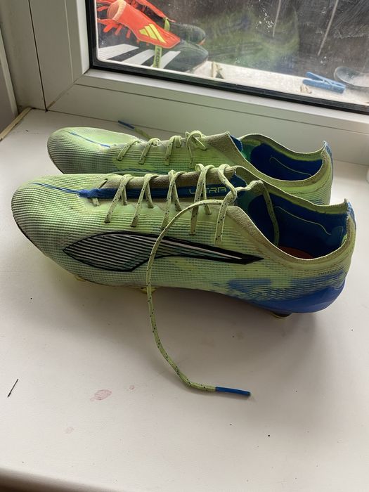 Продам Буци,Пума ультра 44 розмір 28,5 см