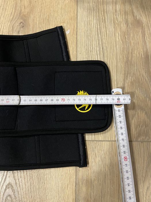 Gorset fitness pas neoprenowy na silownie