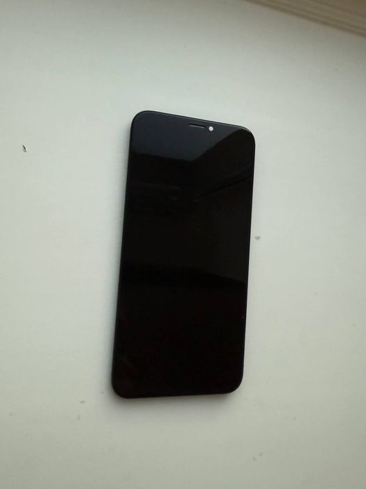Дисплей iPhone XS