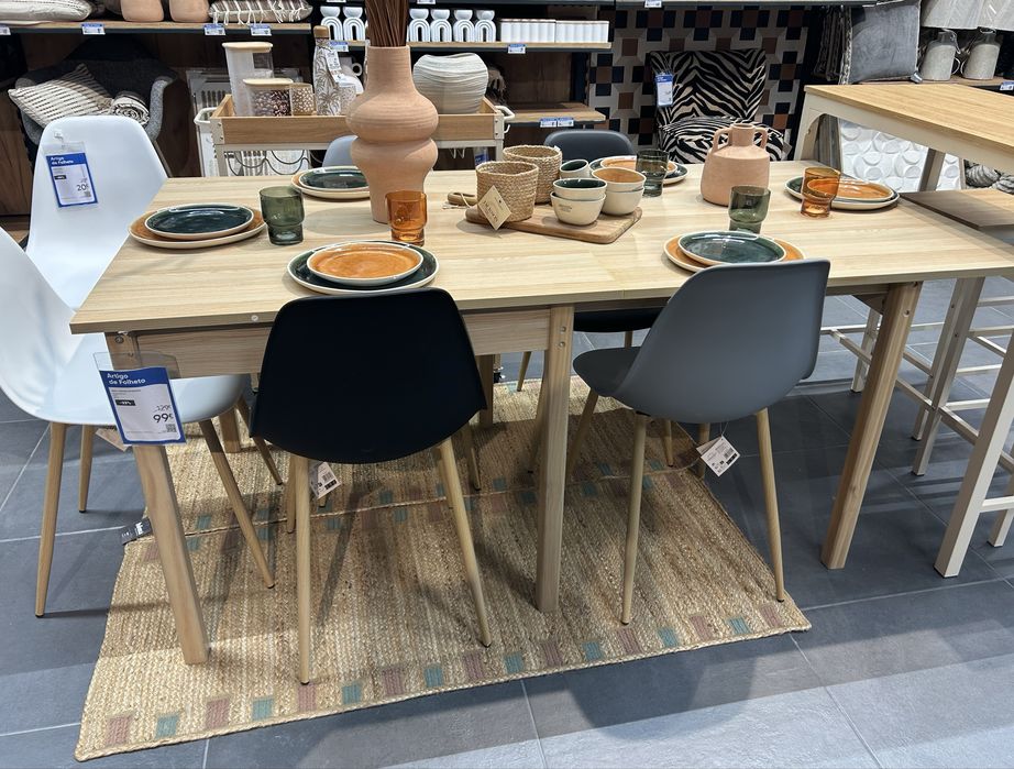 Mesa extensivel HOMA em MDF 78*90*90/180
