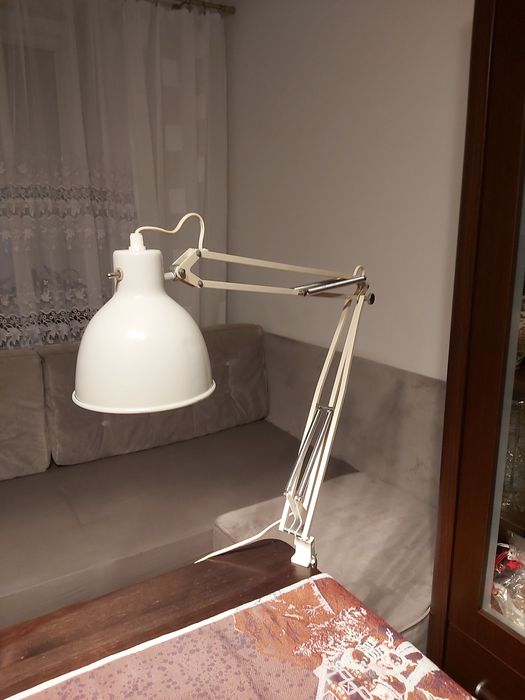 Lampa kreslarska ( architekta) Luxo L1