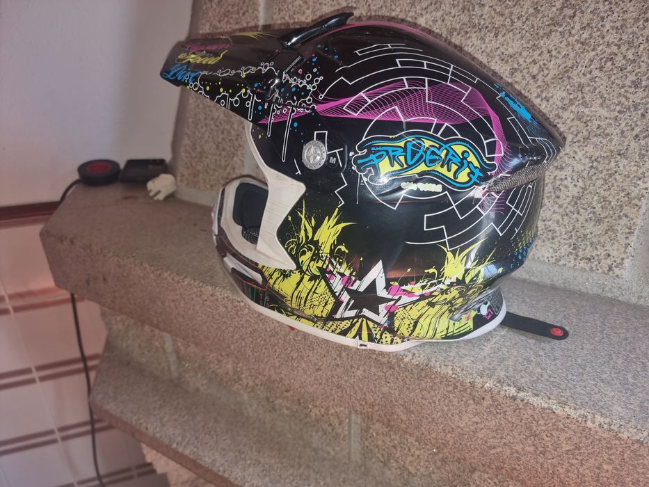 Equipamento de motocross