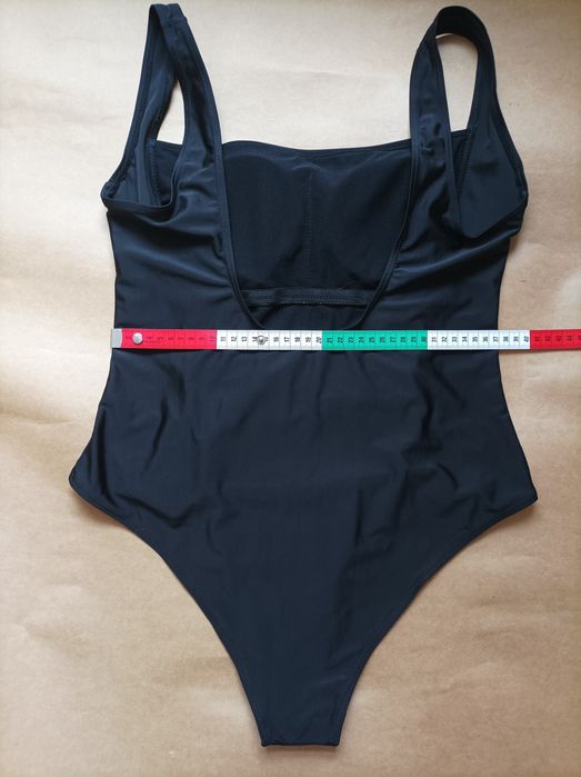 3xl kostium kąpielowy jednoczęściowy czarny wyszczuplajacy modelujący