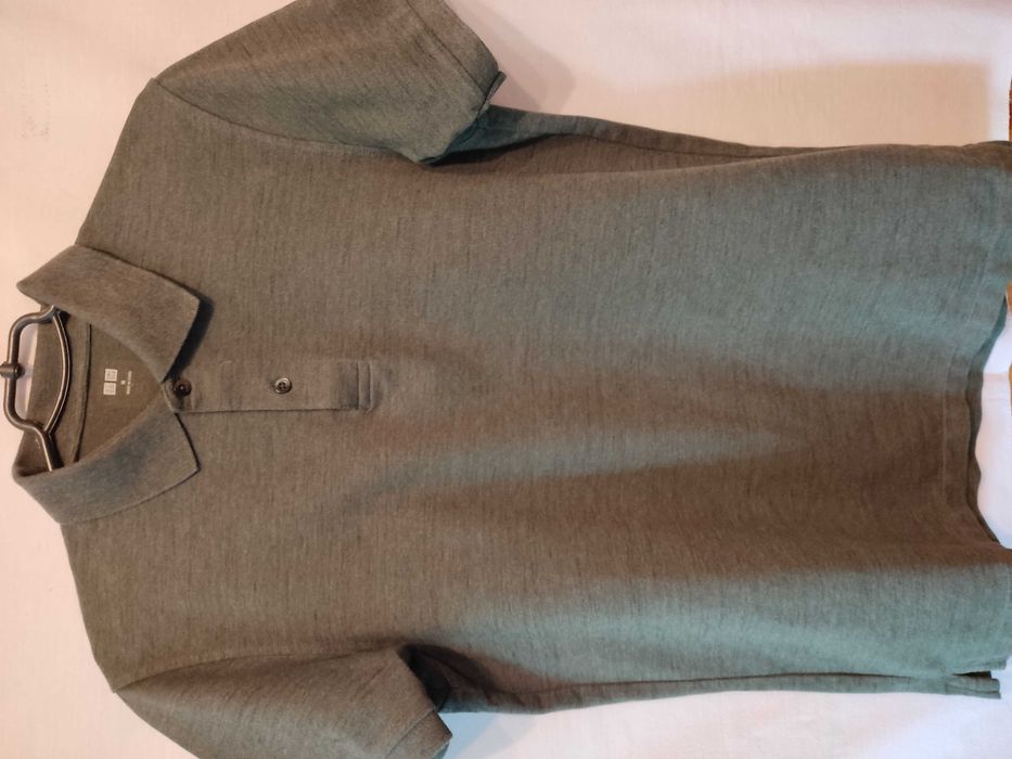 Поло мужское бренда Uniqlo