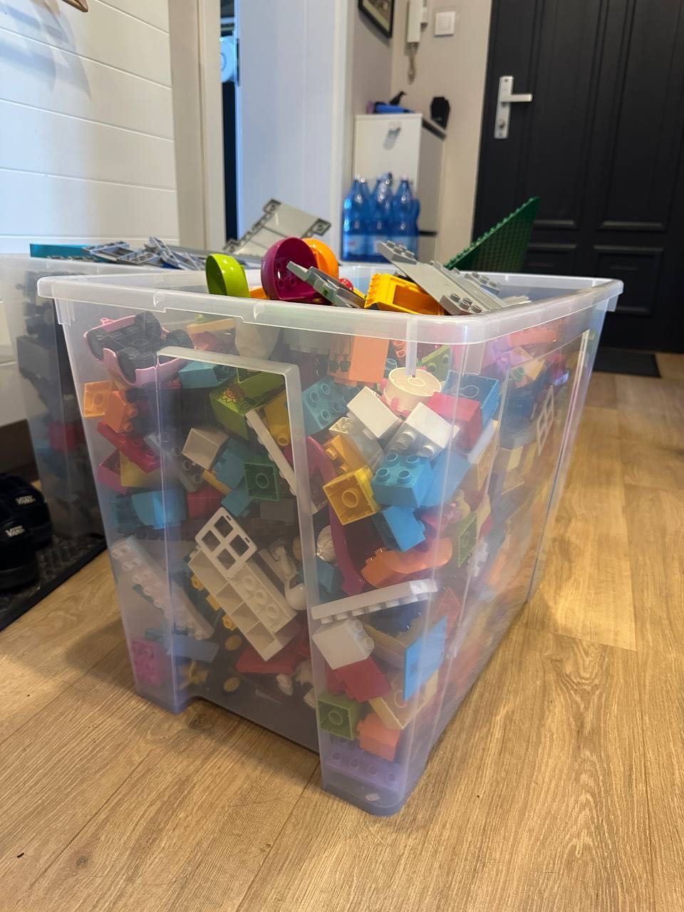 Klocki LEGO DUPLO mix mieszany 10 kg z różnych zestawów plus podłoga