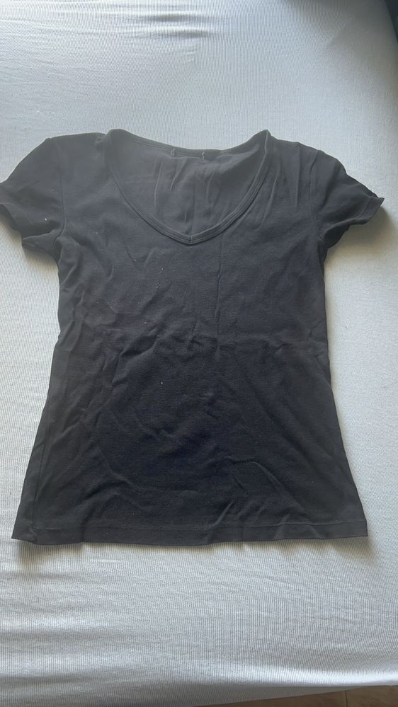 Roupas em bom estado