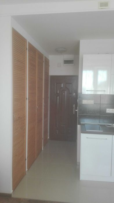 Sprzedam umeblowaną kawalerkę w Katowicach ul. Oswobodzenia