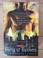 "City of Bones" Clare Cassandra