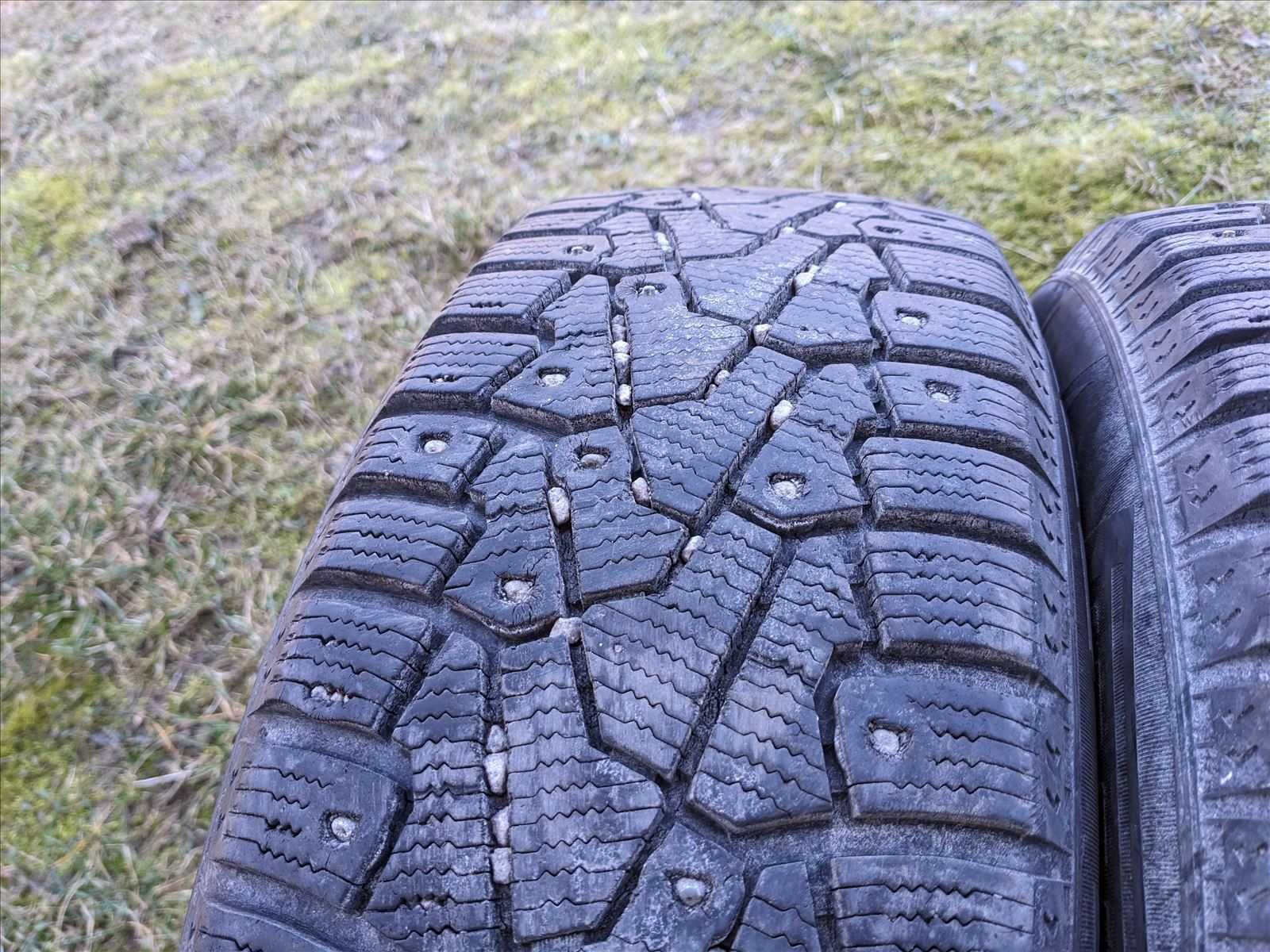 Шини зимові 185 60 R15 Pirelli Zero