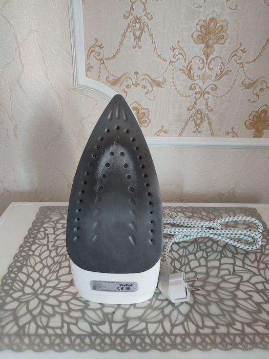 Праска Tefal Virtuo з Німеччини.