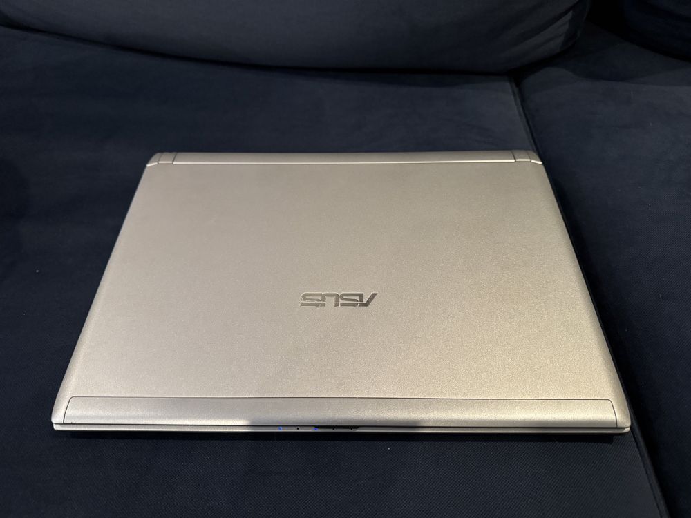 Portátil Asus U36SG