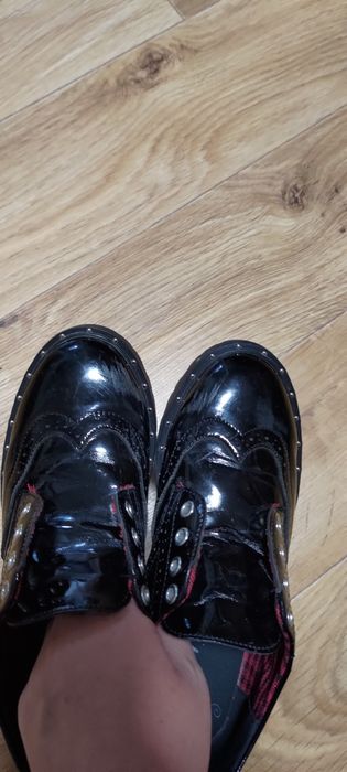 21,5см  34р шкільні туфлі. Віддам тільки в СЕЛО!