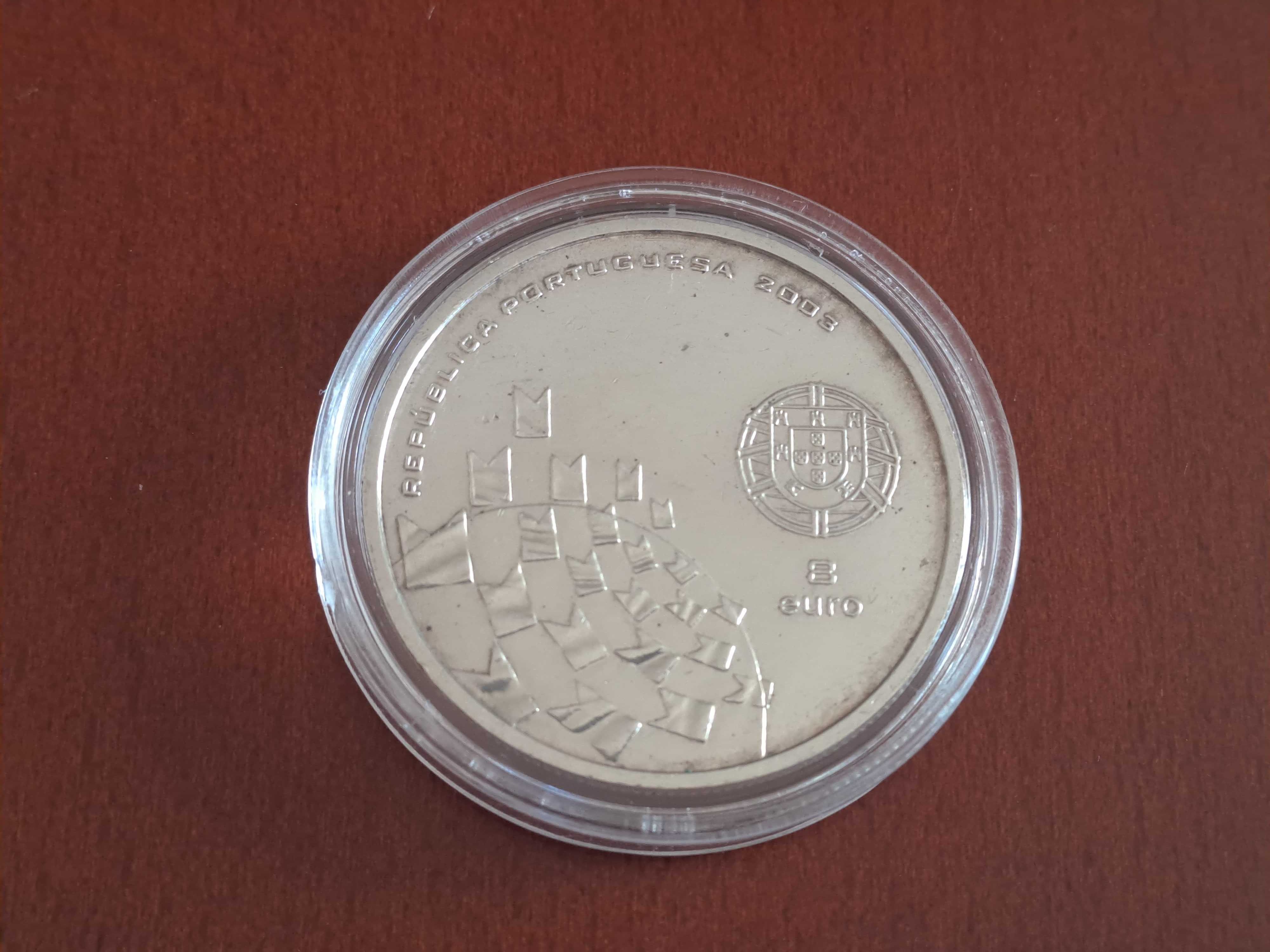 Srebrna moneta 8 euro UEFA Widowiskowy futbol  Wartości piłki nożnej