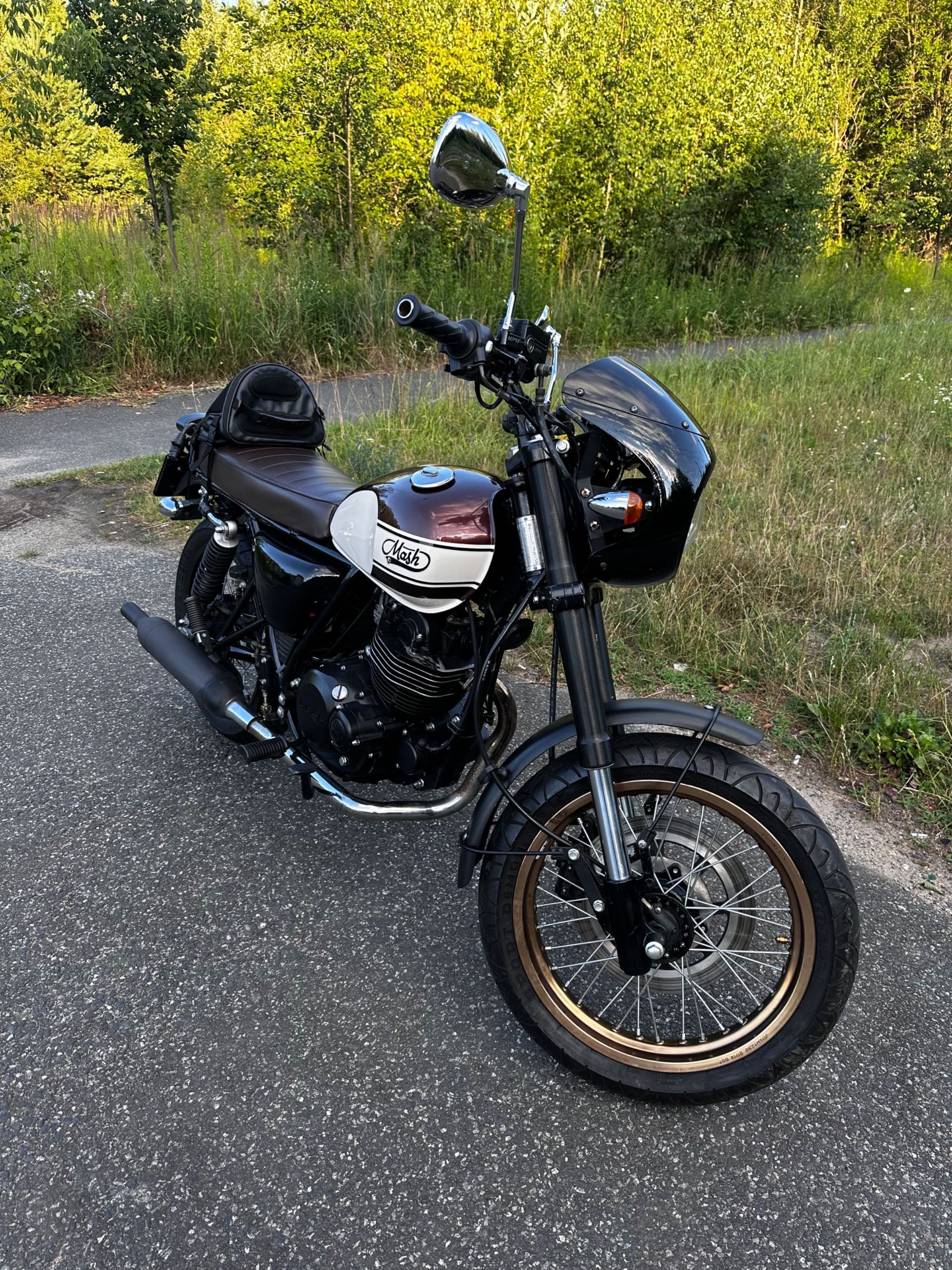 Motocykl MASH 250 (two fifty)