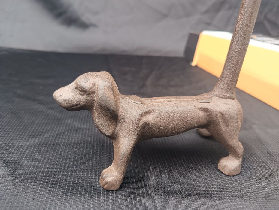 Stalowy uchwyt stojak na papier toaletowy pies