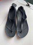 Crocs japonki serena flip black W7 37/38