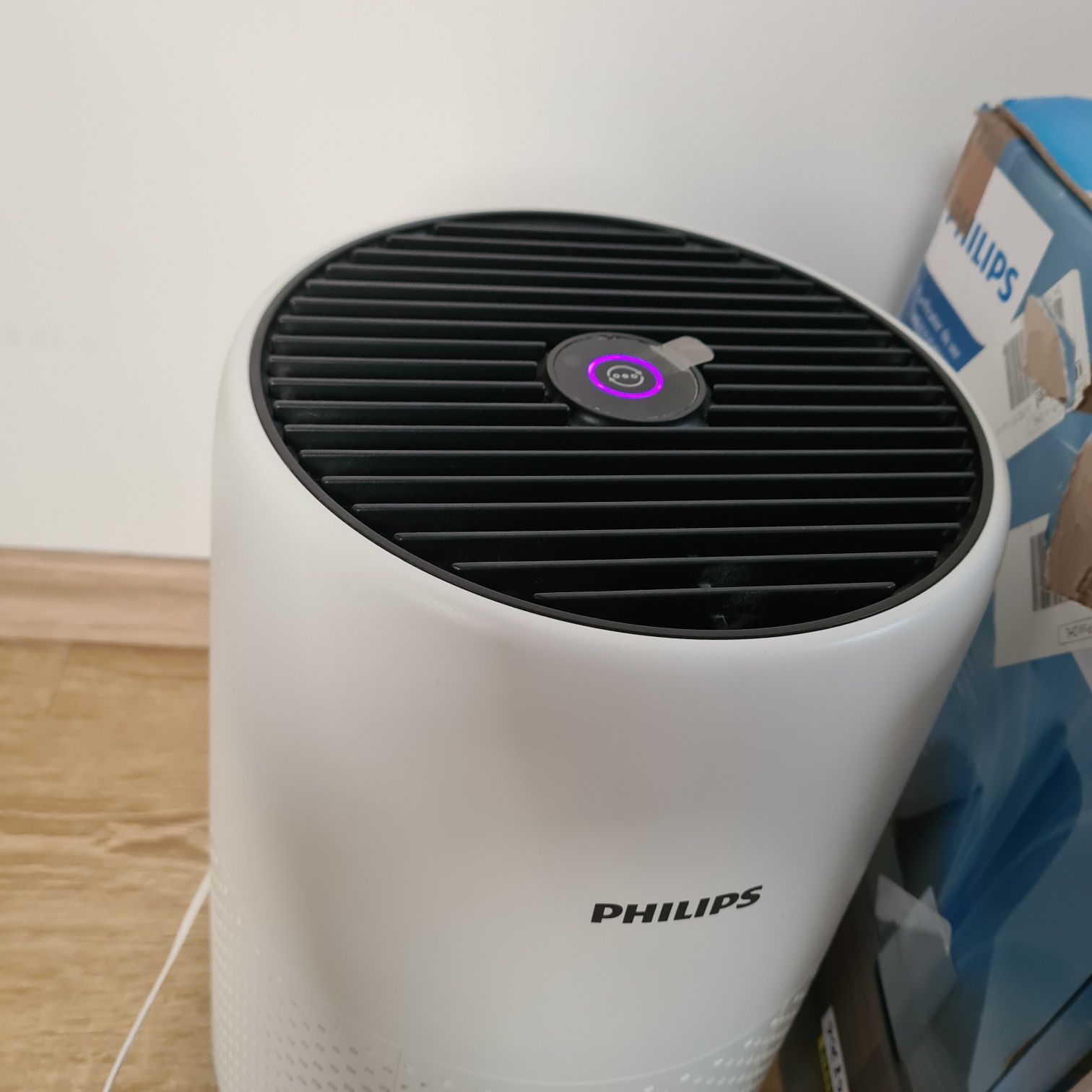 Oczyszczacz powietrza Philips AC0820/10 biały JAK NOWY