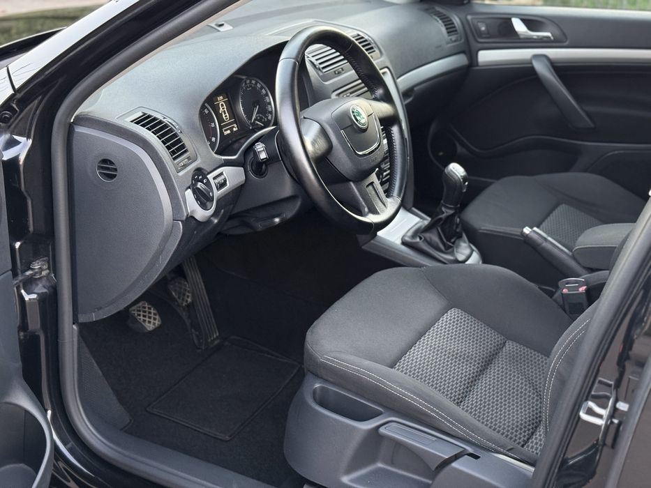 Skoda a5 свіжо пригнана !!!