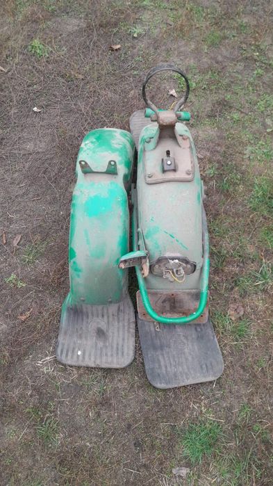 Урал по запчастинах,вилка, крила, вихлопні