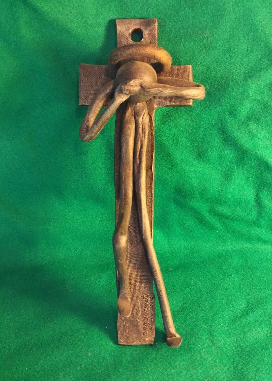 Crucifixos, de Zabel Moita (Aljezur)