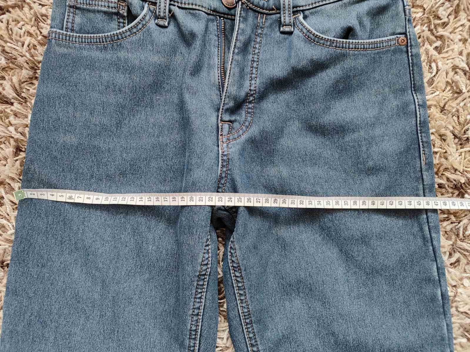 Продам утеплённые мужские джинсы