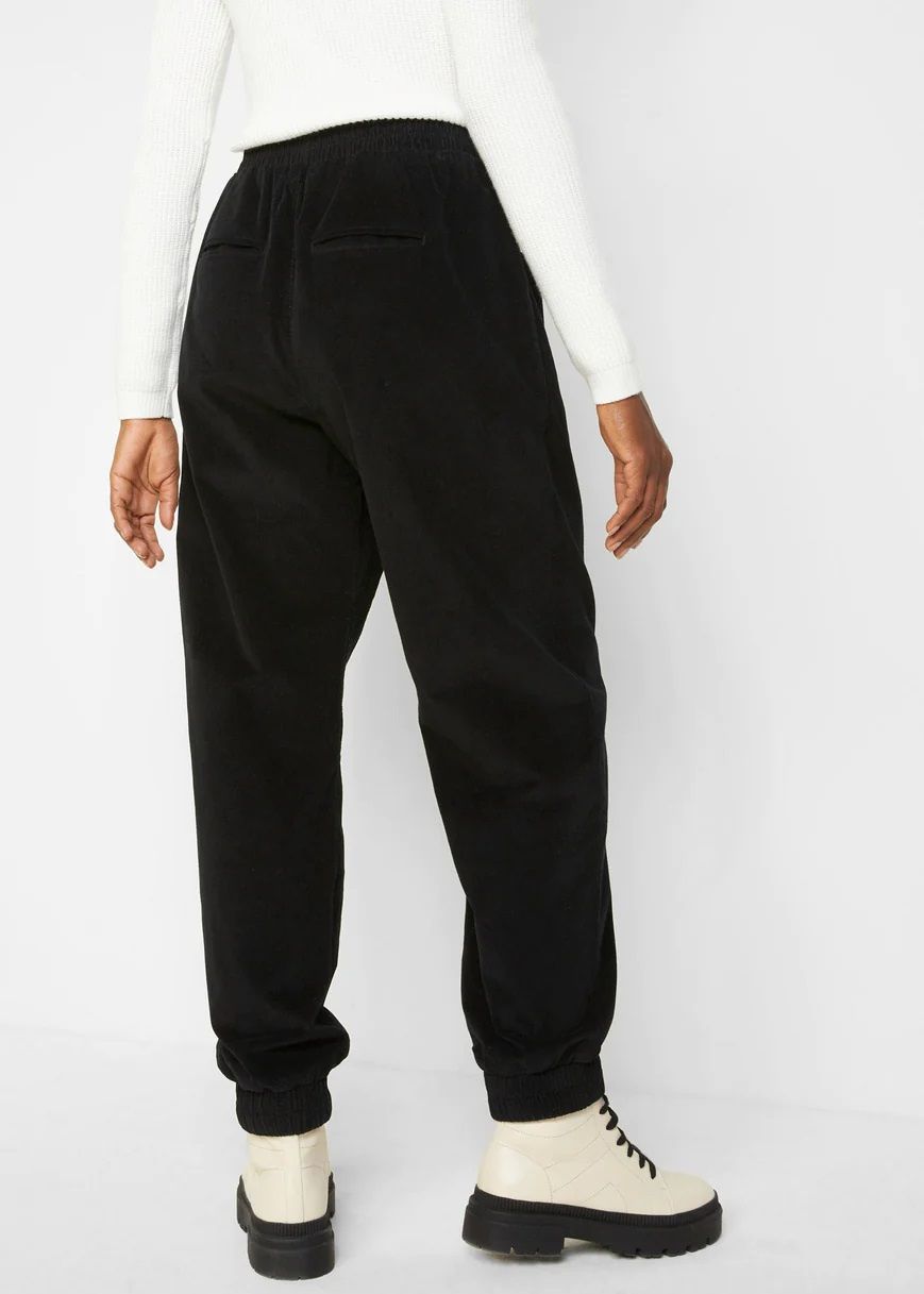 B.P.C spodnie sztruksowe dresowe ^48