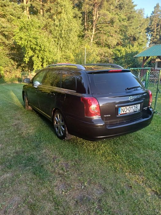 Toyota Avensis Stan idealny