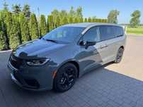 Chrysler Pacifica Chrysler Pacyfica plug-in jak nowa niski przebieg