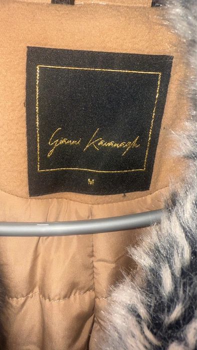 Casacos da Gianni Kavanagh, em otimo estado