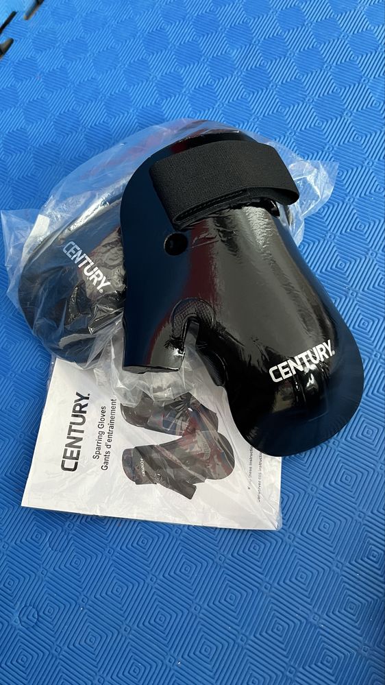 Conjunto de material de Sparring para Taekwondo ou Karate
