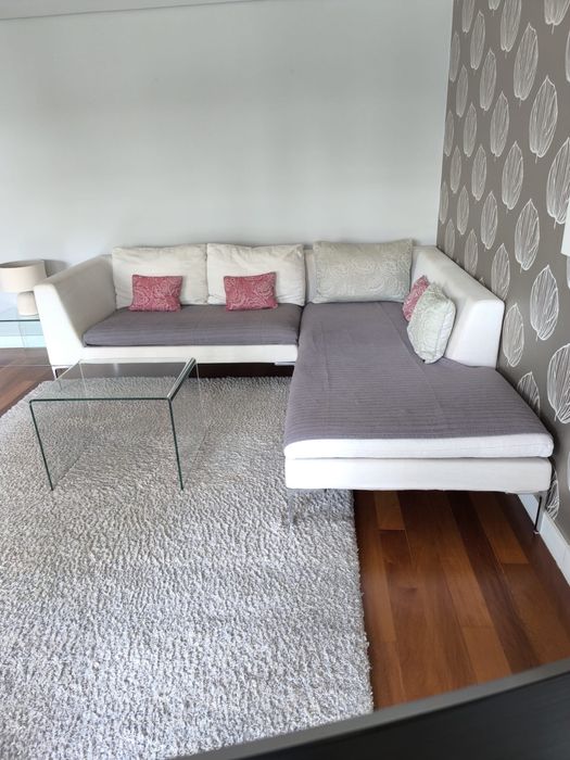 Mudança de casa URGENCIA -Sofa da B&B Italian e almofadas incluidas